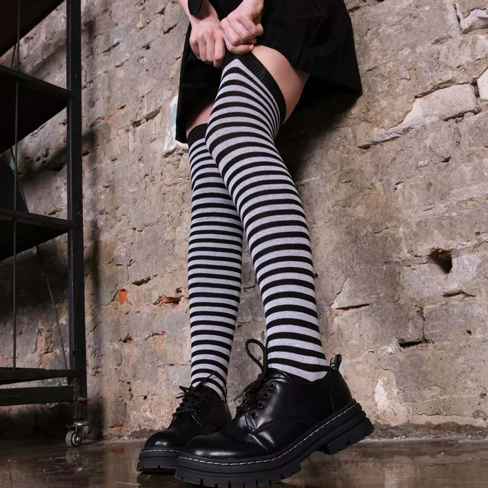 Autumn Stripes Over Knee Thigh - Christmas Stocking Hanging recensie en prijs