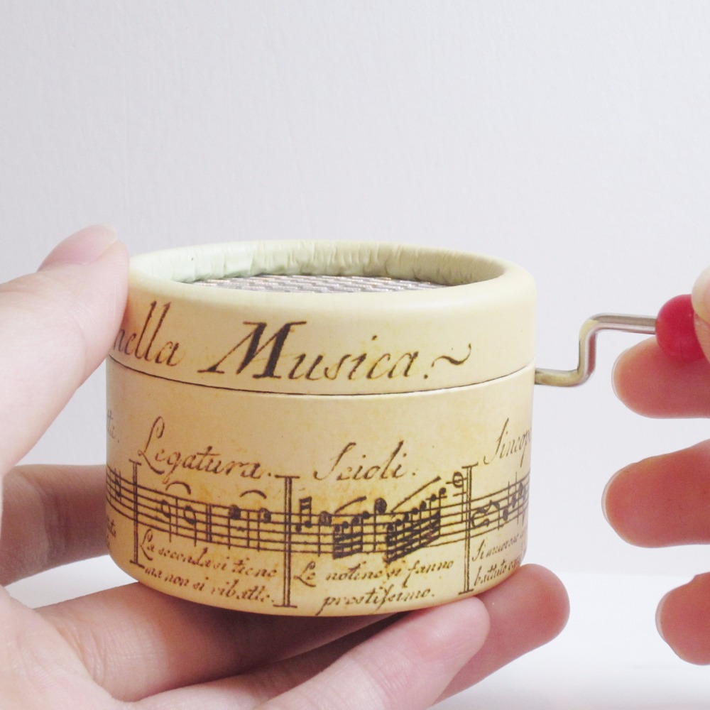 Paper Music Box, Hand Crank, B - Snow Globe Musical recensie en prijs
