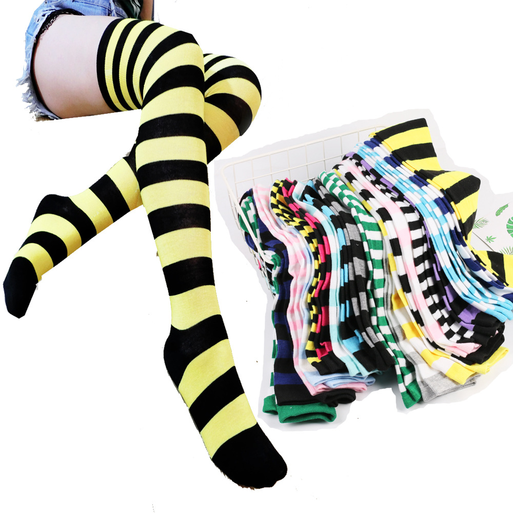 Wide Striped Stockings Women O - Christmas Stocking Hanging recensie en prijs