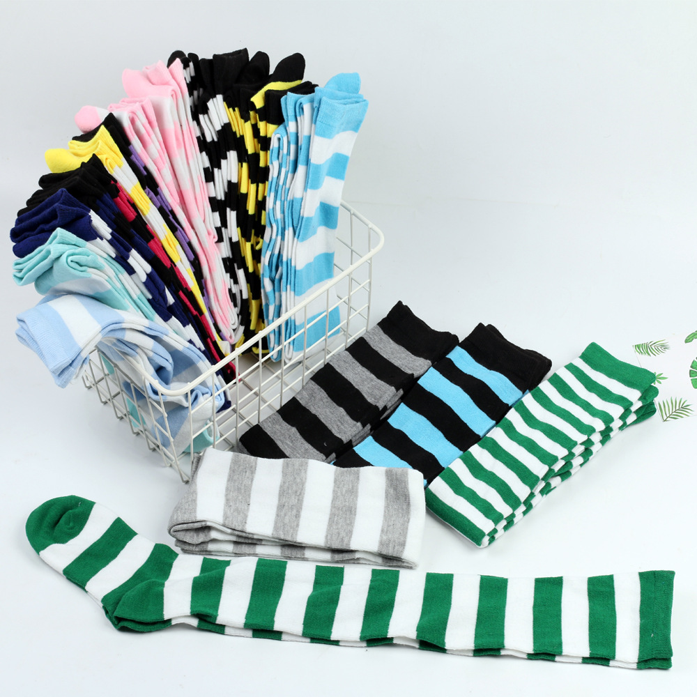 Wide Striped Stockings Women O - Christmas Stocking Hanging recensie en prijs